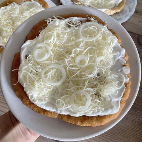 BURGONYÁS LÁNGOS (alaptészta gluténmentesen, tejmentesen, tojásmentesen)